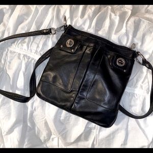 Marc by Marc Jacobs Totally Turnlock Cross Body black leather.